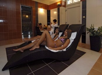 Wellness Relax hotel Bra